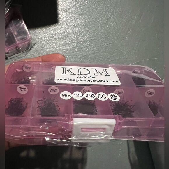 Kingdom eyelashes handmade eyelash lash fans - Picture 12 of 14